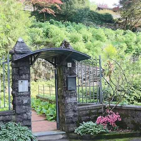 House Just Minutes From Breathtaking View Apartment
