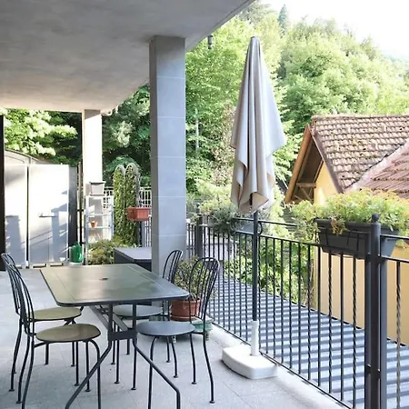 House Just Minutes From Breathtaking View Appartamento Faggeto Lario