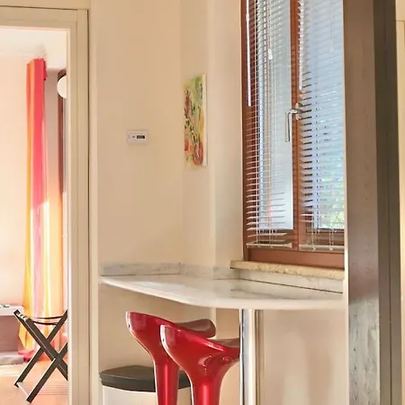 House Just Minutes From Breathtaking View Faggeto Lario
